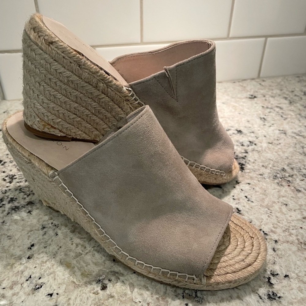 Caslon espadrille 8.5 stone color wedge “sally”